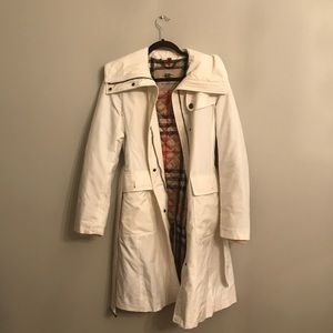 Burberry London belted quilted down puffer jacket